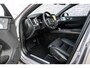 Volvo XC60 2.0 T8 Plug-in hybrid AWD Ultra Black Edition Executive | Luchtvering | 22" | Gelamineerd Glas | Bowers & Wilkins | Stoelmassage & Ventilatie | Stoel & Stuurverwarming | 360 Camera | Pilot Assist | BLIS |