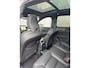 Volvo XC60 2.0 T8 Plug-in hybrid AWD Ultra Black Edition Executive | Luchtvering | 22" | Gelamineerd Glas | Bowers & Wilkins | Stoelmassage & Ventilatie | Stoel & Stuurverwarming | 360 Camera | Pilot Assist | BLIS |