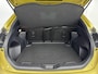Toyota Yaris Cross 1.5 Hybrid Dynamic | Trekhaak | Dodehoek detectie | Stoel-/stuurverwarming | Navigatie | Apple Carplay / Android Auto | 17 inch