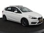 BMW 2-Serie Active Tourer 218i | Schuif-kantel dak | Stoelverwarming |