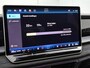 Volkswagen Tayron 1.5 eHybrid R-Line Edition | Navigatie | Apple carplay | Adaptieve cruise control | Travel Assist | Stoel en Stuurverwarming | 360' camera | Trekhaak | Panoramaschuif-kantel dak | 20" inch Velgen | Dodehoek sensoren | Parkeersensoren | Elektrische achterklep | Elektrisch verstelbare stoelen | Ledere bekleding |
