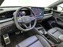 Volkswagen Tayron 1.5 eHybrid R-Line Edition | Navigatie | Apple carplay | Adaptieve cruise control | Travel Assist | Stoel en Stuurverwarming | 360' camera | Trekhaak | Panoramaschuif-kantel dak | 20" inch Velgen | Dodehoek sensoren | Parkeersensoren | Elektrische achterklep | Elektrisch verstelbare stoelen | Ledere bekleding |