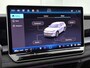 Volkswagen Tayron 1.5 eHybrid R-Line Edition | Navigatie | Apple carplay | Adaptieve cruise control | Travel Assist | Stoel en Stuurverwarming | 360' camera | Trekhaak | Panoramaschuif-kantel dak | 20" inch Velgen | Dodehoek sensoren | Parkeersensoren | Elektrische achterklep | Elektrisch verstelbare stoelen | Ledere bekleding |