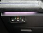 Volkswagen Tayron 1.5 eHybrid R-Line Edition | Navigatie | Apple carplay | Adaptieve cruise control | Travel Assist | Stoel en Stuurverwarming | 360' camera | Trekhaak | Panoramaschuif-kantel dak | 20" inch Velgen | Dodehoek sensoren | Parkeersensoren | Elektrische achterklep | Elektrisch verstelbare stoelen | Ledere bekleding |