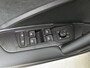 Volkswagen Tayron 1.5 eHybrid R-Line Edition | Navigatie | Apple carplay | Adaptieve cruise control | Travel Assist | Stoel en Stuurverwarming | 360' camera | Trekhaak | Panoramaschuif-kantel dak | 20" inch Velgen | Dodehoek sensoren | Parkeersensoren | Elektrische achterklep | Elektrisch verstelbare stoelen | Ledere bekleding |