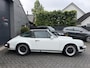 Porsche 911 3.0 SC Targa | Grand Prix White |