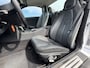 Mercedes-Benz SLK 350 6 cil Aut leer. harman kardon, stoel verwarming , stoelen met geheugen, etc