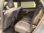 Peugeot e-5008 GT Exclusive 73 kWh Volleder | Panoramadak | Stoelverwarming | Apple Carplay/Android Auto || 2 stoelen op derde rij | Achterstoelen verwarmd | Achteruitrijcamera