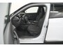 Peugeot e-2008 EV GT 50 kWh | 11 KW Laadfunctie | 360 Camera | Dodehoekdetectie | Apple Carplay