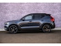 Volvo EX40 Single Motor Ext. Range Plus Bl. Ed. Europa 82 kWh | Harman/Kardon | Power Seats | BLIS | Adaptive Cruise Control | Stoelverwarming voor & achter | Stuurverwarming | Warmtepomp | Getint Glas |