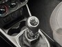Opel Corsa Edition 1.4 90pk | ALL SEASON BANDEN | TREKHAAK | APPLE CARPLAY / ANDROID AUTO | PARKEERSENSOREN | LAGE KM-STAND! | ISOFIX |