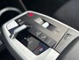 BMW X2 SDrive20i Launch Edition M sport Camera / Harman Kardon Audio / Stoel-Stuurverwarming
