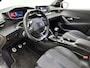 Peugeot 208 GT 100pk | Navigatie | Achteruitrijcamera | 3D Cockpit | Climate Control | Cruise Control | Parkeersensoren v+a | Armsteun | Dodehoeksensor | Keyless start | Full Led koplampen | Half lederen sportstoelen | Bluetooth | Apple CarPlay / Android Auto | DAB+ radio | Donker getint glas | 17" lichtmetalen velgen