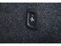 Volvo XC40 Extened Range Core 82 kWh - IntelliSafe Assist & Surround - Parkeercamera achter - Verwarmde voorstoelen, stuur & achterbank - Parkeersensoren voor & achter - Draadloze tel. lader - Warmtepomp - Extra getint glas - Inklapbare trekhaak - 19' LMV