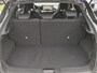 Nissan Juke 1.6 Hybrid Tekna / Fabrieksgarantie tot 05-2028<100.000 / Stuur- & Stoelverwarming / Bose Audio Systeem / Rondomzicht camera / Adaptief cruise control / Draadloze telefoon lader / Apple Carplay Android Auto / Keyless