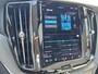 Volvo XC60 2.0 T6 Plug-in hybrid AWD Plus Dark | 21 inch | 360 camera | Getint glas | Stuurverwarming |