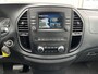 Mercedes-Benz eVito Tourer PRO L3 90 kWh 9-Persoons Airco Cruise control Elektrische Dubbele schuifdeuren Apple carplay Parkeersensoren voor en achter Stoelverwarming bestuurderstoel Achteruitrijcamera
