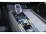 Volvo XC90 T8 Recharge AWD Ultra Black Ed. Exec. - Luchtvering - Panorama/schuifdak - IntelliSafe Assist & Surround - 360º Camera - Bowers & Wilkins audio - Adaptieve LED koplampen - Verwarmde voorstoelen, stuur & achterbank - Parkeersensoren voor & achter - Elektr. bedienb. voorstoelen met geheugen - Geventileerde voorstoelen - Head up display - Draadloze tel. lader - Extra getint glas - Inklapbare trekhaak - 22' LMV
