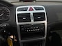 Peugeot 307 SW 2.0-16V Premium Clima Cruise Pano Trekhaak NAP