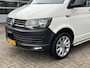 Volkswagen Transporter Kombi 2.0 TDI L1H1 BTW EN BPM VRIJ!! Airco Trekhaak 2500 kg trekgewicht Telefoonverbinding Groeps vervoer Taxi Combi Tourer Passenger