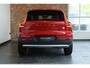 Volvo XC40 T5 Recharge Plus Bright | Harman Kardon Premium Audio | Lederen Bekleding | Stoelverwarming | Parkeersensoren voor + achter | Parkeercamera | Navigatie | Adaptive Cruise Control |