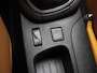 Renault Clio 0.9 TCe Limited | Trekhaak | Lederen bekleding | Navigatie | Airco | Lichtmetalen velgen |