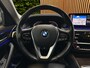 BMW 5-Serie 520i High Executive Luxury Line | NL auto | Comfortstoelen | Stoel+ stuurverw. | Apple Carplay | LED | 18''