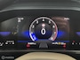 Volkswagen T-Cross R-Line | Virtual Cockpit | Stoelverwarming | BTW-auto