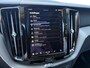 Volvo XC60 2.0 T6 Plug-in hybrid AWD Plus Dark | Panoramadak | Headup display | 360 camera | Getint glas |