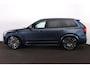 Volvo XC90 T8 Recharge AWD Ultra Dark Exec. Ed. - Luchtvering - Panorama/schuifdak - IntelliSafe Assist & Surround - 360º Camera - Bowers & Wilkins audio - Adaptieve LED koplampen - Verwarmde voorstoelen, stuur & achterbank - Parkeersensoren voor & achter - Elektr. bedienb. voorstoelen met geheugen - Head up display - Draadloze tel. lader - Extra getint glas - 22' LMV