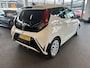 Toyota Aygo 1.0 VVT-i x-play limited Sport | Apple carplay | Achteruitrijcamera | Airco | Sportuitlaat | Begrenzer