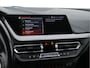 BMW 1-Serie 118i M-Sportpack Executive Edition (INCL-BTW) *M-SPORT-CUPSEATS | FULL-LED | DIGI-COCKPIT | HIFI-SOUND | CAMERA | NAVI-FULLMAP | AMBIENTLIGHT | PRIVACY-GLASS | ECC | CARBON-INLAY | PDC | CRUISE | 18''ALU*