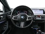 BMW 1-Serie 118i M-Sportpack Executive Edition (INCL-BTW) *M-SPORT-CUPSEATS | FULL-LED | DIGI-COCKPIT | HIFI-SOUND | CAMERA | NAVI-FULLMAP | AMBIENTLIGHT | PRIVACY-GLASS | ECC | CARBON-INLAY | PDC | CRUISE | 18''ALU*