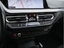 BMW 1-Serie 118i M-Sportpack Executive Edition (INCL-BTW) *M-SPORT-CUPSEATS | FULL-LED | DIGI-COCKPIT | HIFI-SOUND | CAMERA | NAVI-FULLMAP | AMBIENTLIGHT | PRIVACY-GLASS | ECC | CARBON-INLAY | PDC | CRUISE | 18''ALU*