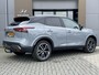Nissan Qashqai 1.3 MHEV Tekna / Trekhaak 1.400 KG / NL Auto / Voorruitverwarming / Panoramadak / Stoel- & Stuurverwarming / 360 Camera / Elek. Achterklep / HUD /
