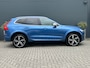 Volvo XC60 2.0 T8 Twin Engine AWD R-Design | Luchtvering | Stoelventilatie | 360 camera | Trekhaak | Bowers & Wilkins | Full option! |