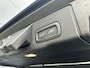 Volvo XC60 2.0 T8 Twin Engine AWD R-Design | Luchtvering | Stoelventilatie | 360 camera | Trekhaak | Bowers & Wilkins | Full option! |
