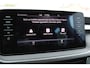 Skoda Fabia 1.0 TSI 95pk Ambition / Navigatie / LED / LM 15 inch / Parkeersensoren A / APP