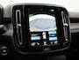 Volvo XC40 T5 Recharge R-Design PHEV 262pk Dealer O.H. | Trekhaak Af Fabriek | Camera | Alcantara Sportstoelen & Stuur Verwarmd | Keyless | Blis | Apple Carplay | Navigatie | DAB | Cruise Control | 19"L.M | Plug In Hybrid |
