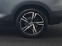Volvo XC40 T5 Recharge R-Design PHEV 262pk Dealer O.H. | Trekhaak Af Fabriek | Camera | Alcantara Sportstoelen & Stuur Verwarmd | Keyless | Blis | Apple Carplay | Navigatie | DAB | Cruise Control | 19"L.M | Plug In Hybrid |