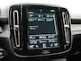 Volvo XC40 T5 Recharge R-Design PHEV 262pk Dealer O.H. | Trekhaak Af Fabriek | Camera | Alcantara Sportstoelen & Stuur Verwarmd | Keyless | Blis | Apple Carplay | Navigatie | DAB | Cruise Control | 19"L.M | Plug In Hybrid |