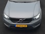 Volvo XC40 T5 Recharge R-Design PHEV 262pk Dealer O.H. | Trekhaak Af Fabriek | Camera | Alcantara Sportstoelen & Stuur Verwarmd | Keyless | Blis | Apple Carplay | Navigatie | DAB | Cruise Control | 19"L.M | Plug In Hybrid |
