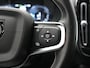 Volvo XC40 T5 Recharge R-Design PHEV 262pk Dealer O.H. | Trekhaak Af Fabriek | Camera | Alcantara Sportstoelen & Stuur Verwarmd | Keyless | Blis | Apple Carplay | Navigatie | DAB | Cruise Control | 19"L.M | Plug In Hybrid |