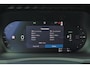 Volvo XC90 T8 Recharge AWD Black Edition Ultra Dark Exec. Ed. - Luchtvering - Panorama/schuifdak - IntelliSafe Assist & Surround - 360º Camera - Bowers & Wilkins audio - Adaptieve LED koplampen - Verwarmde voorstoelen, stuur & achterbank - Parkeersensoren voor & achter - Elektr. bedienb. voorstoelen met geheugen - Head up display - Draadloze tel. lader - Extra getint glas - Inklapbare trekhaak - 22' LMV