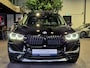 BMW X1 xDrive25e High Executive Sport Line Panorama | Camera | Trekhaak | Volleder | Carplay