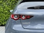 Mazda 3 2.0 e-SkyActiv-X M Hybrid 180 Luxury, BOSE SOUND, NAVIGATIE, KEYLESS, CRUISE CONTROL, CLIMATE CONTROL, STOEL/STUURVERWARMING, LED, DAB, PDC, LICHTMETAAL 18"