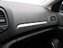 Renault Megane Estate 140pk TCe Bose | Dealer onderhouden | 1700kg geremd | Achteruitrijcamera | Dodehoeksensor |