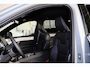 Volvo XC90 T8 Recharge AWD Ultra Dark Exec. Ed. - Luchtvering - Panorama/schuifdak - IntelliSafe Assist & Surround - 360º Camera - Bowers & Wilkins audio - Adaptieve LED koplampen - Verwarmde voorstoelen, stuur & achterbank - Parkeersensoren voor & achter - Elektr. bedienb. voorstoelen met geheugen - Head up display - Draadloze tel. lader - Extra getint glas - Inklapbare trekhaak - 22' LMV