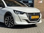 Peugeot 208 1.2 GT PACK 5-DEURS PANODAK/HALF LEER/NL-AUTO/1E EIG./28.000 KM!