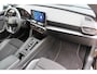 CUPRA Leon Sportstourer 1.4 e-Hybrid 245 | Incl. 12 maanden Garantie | Stoel/stuurverwarming | Achteruitrijcamera | Keyless entry/start | Apple CarPlay/Android Auto | Elektrische kofferbakklep | Parkeersensoren V+A | Climate controle | Adaptive cruise controle | Navigatie | Draadloze telefoonlader | Origineel NL Auto | NAP |